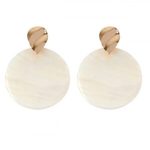 2/$15 - Seashell Statement Drop Earrings Cream Gold Coastal Boho Chic